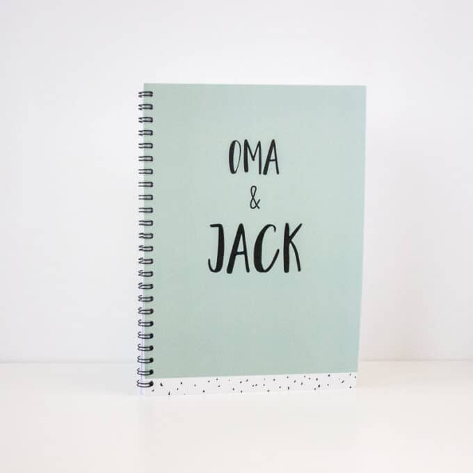 Invulboek Oma & ik groen | gepersonaliseerd met naam
