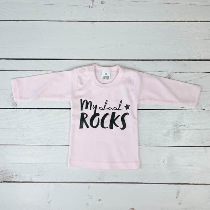 Outlet | Lange mouwen shirt roze 'my dad rocks' (maat 62)