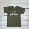 Outlet | T-shirt khaki 'ik word grote broer' (maat 104)