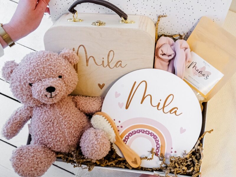 kraamcadeau meisje groot met koffertje