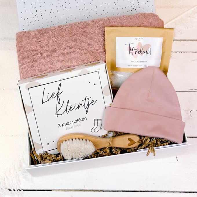 zwangerschapscadeau meisje: de mooiste cadeauboxen om haar mee in het zonnetje te zetten!