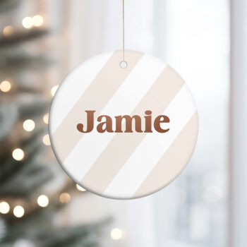 kerstbal met naam pastel beige koper