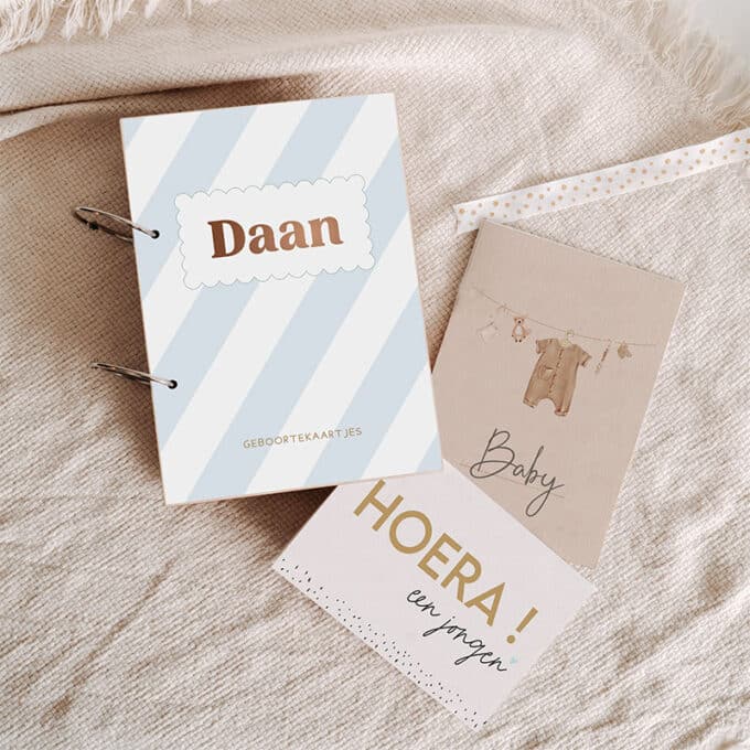 Geboortekaartjesbundel blauwe spreep