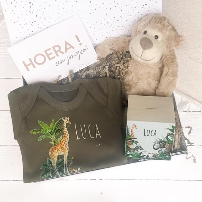 kraamcaeau jongen romper groen jungle