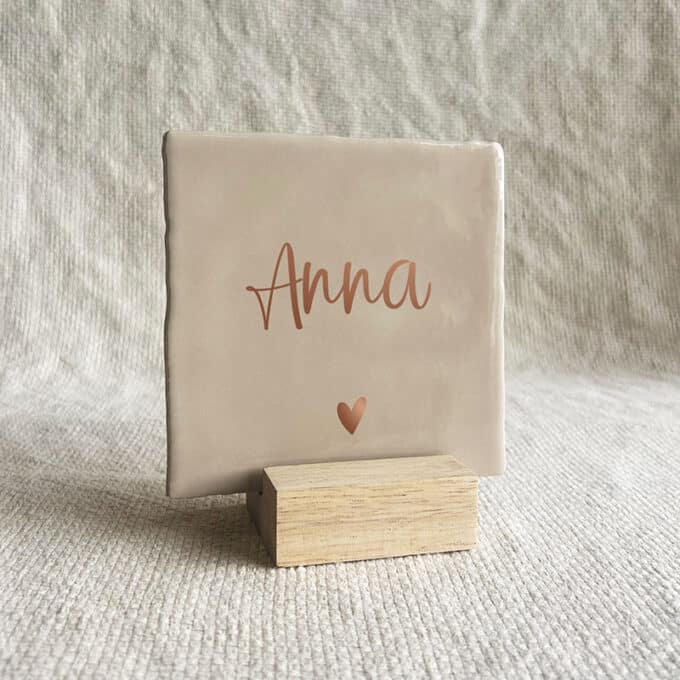 geboortetegeltje met naam zand kleur