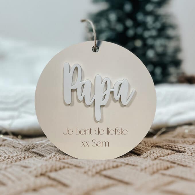 kerstbal papa je bent de liefste beige met personalisatie
