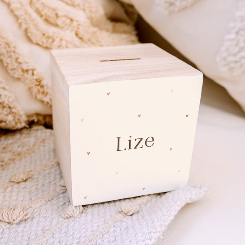 spaarpot met naam tiny hearts meisje van Hip&Mama Box