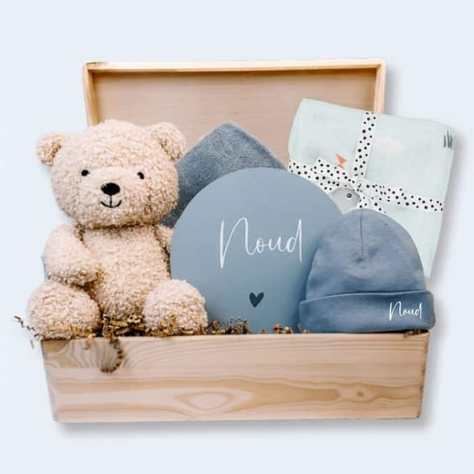 kraamcadeau in memorybox jongen blauw