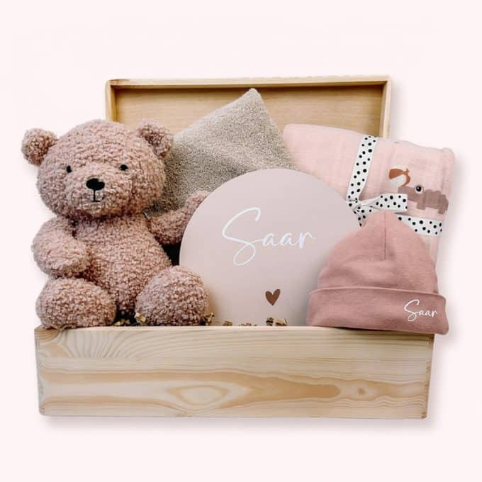 kraamcadeau in memorybox meisje roze