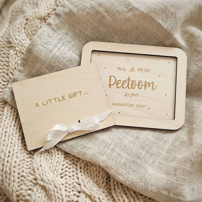 Zwangerschapsaankondiging Hout | A Little Gift | Peetoom