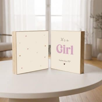 Houten Foto 2-Luik – Tiny Hearts It's a Girl