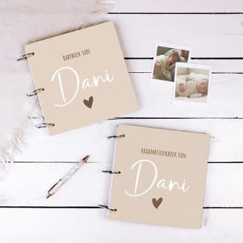Set babyboek + kraambezoekboek met naam | Naturel