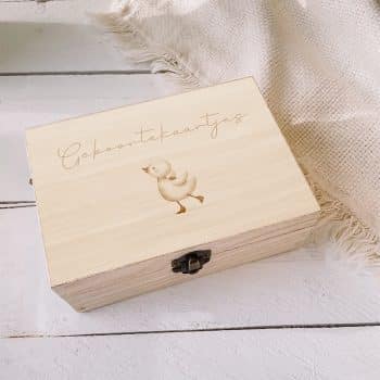 Geboortekaartjes bewaarkistje | Gansje - gegraveerd